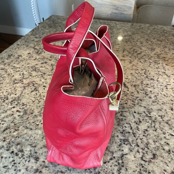 Gap 1969 Red Leather Tote Bag with crossbody strap - Picture 2 of 9